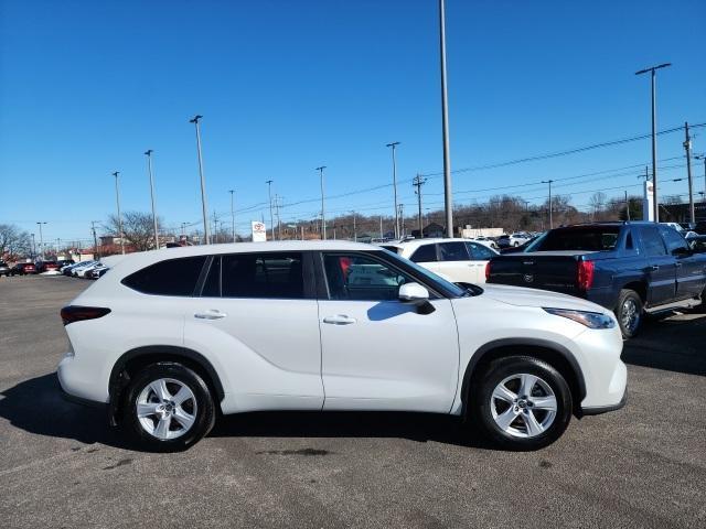 used 2024 Toyota Highlander car, priced at $39,685