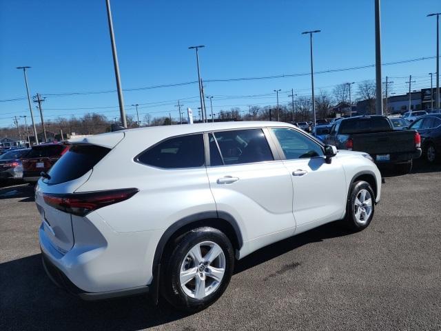 used 2024 Toyota Highlander car, priced at $39,685