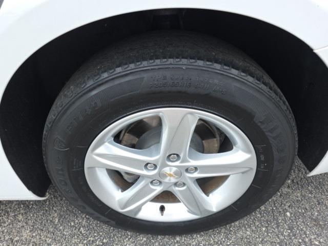 used 2023 Chevrolet Malibu car, priced at $19,998
