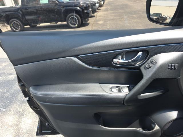 used 2020 Nissan Rogue car, priced at $21,998