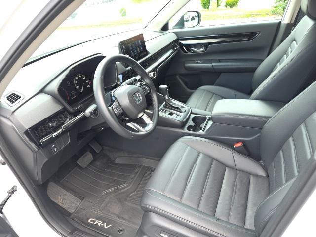 used 2025 Honda CR-V car, priced at $35,815