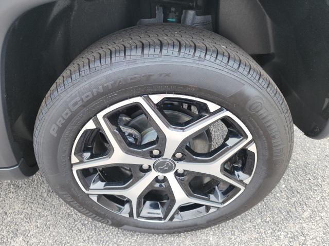 used 2025 Jeep Compass car, priced at $30,323