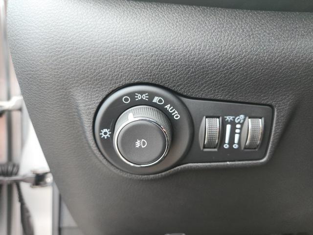 used 2025 Jeep Compass car, priced at $30,323
