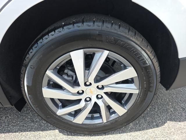 used 2022 Chevrolet Equinox car, priced at $22,998