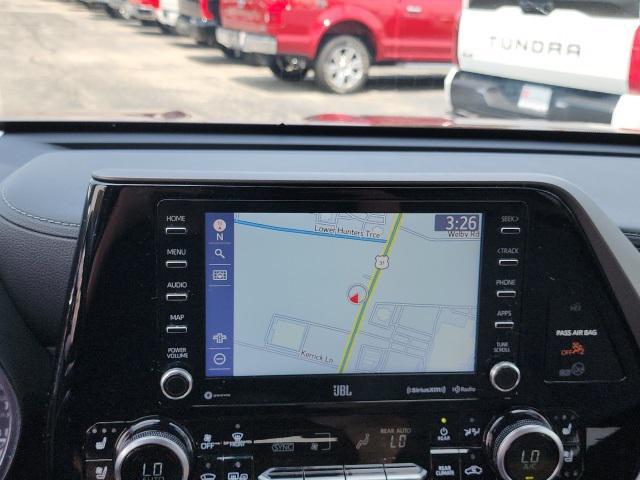 used 2020 Toyota Highlander car, priced at $34,728