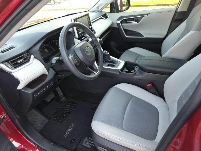 used 2019 Toyota RAV4 car, priced at $25,998