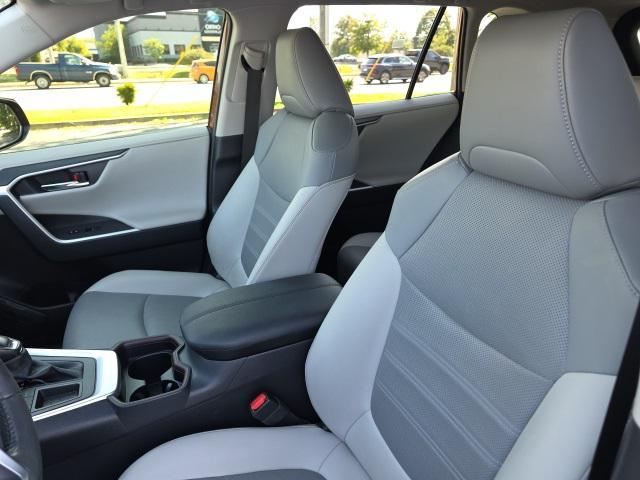 used 2019 Toyota RAV4 car, priced at $25,998