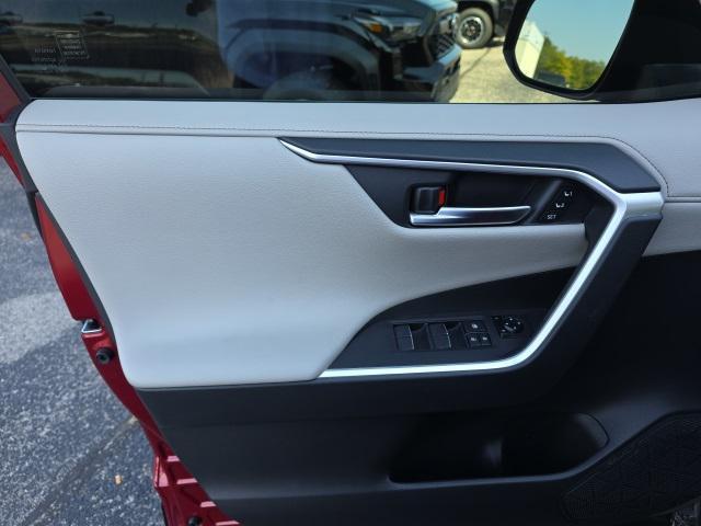 used 2019 Toyota RAV4 car, priced at $25,998