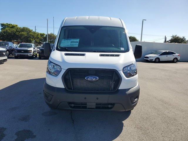 new 2024 Ford Transit-250 car