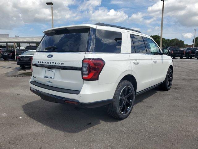 new 2024 Ford Expedition car, priced at $66,170