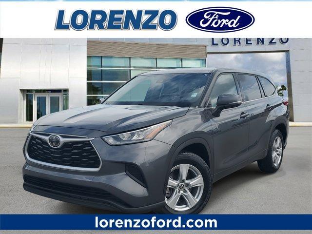 used 2020 Toyota Highlander car, priced at $25,880