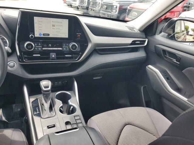 used 2023 Toyota Highlander car, priced at $30,880
