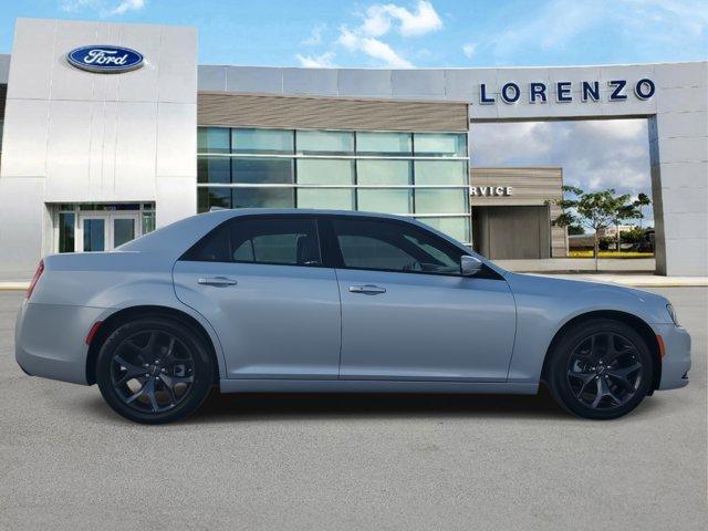 used 2023 Chrysler 300 car, priced at $25,880