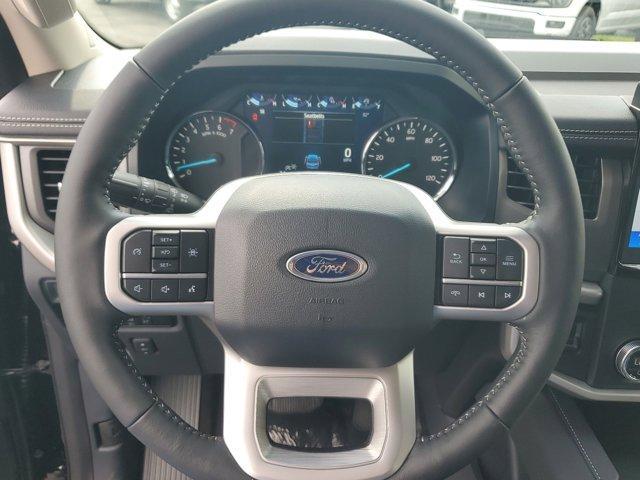 new 2024 Ford Expedition car, priced at $61,250