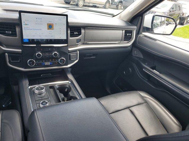 used 2022 Ford Expedition car, priced at $43,790