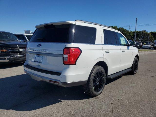 new 2024 Ford Expedition car, priced at $60,615