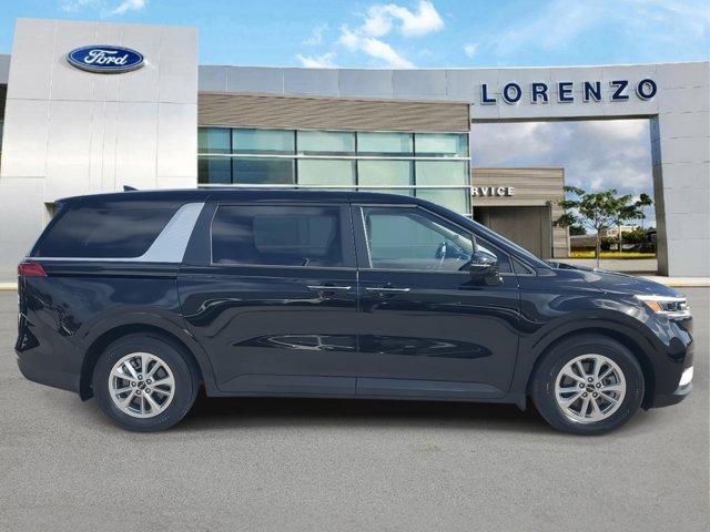 used 2023 Kia Carnival car, priced at $29,990