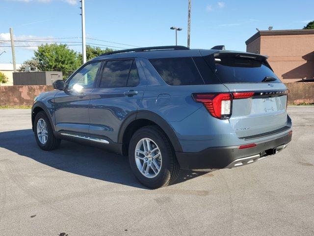 new 2025 Ford Explorer car, priced at $40,205