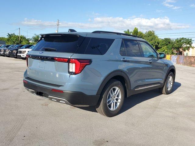 new 2025 Ford Explorer car, priced at $40,205