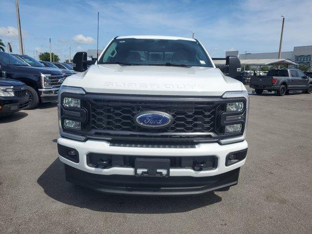 new 2024 Ford F-250 car, priced at $52,695