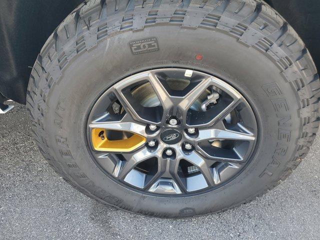 new 2025 Ford Expedition car, priced at $77,540