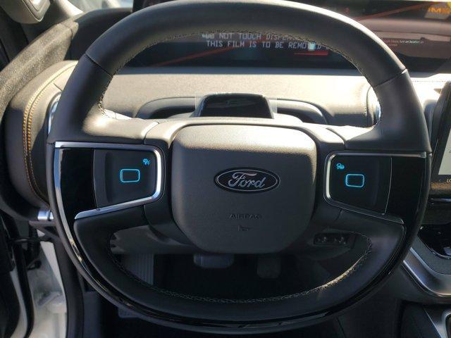 new 2025 Ford Expedition car, priced at $77,540