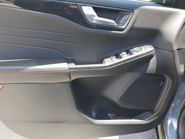 new 2025 Ford Escape car, priced at $25,690