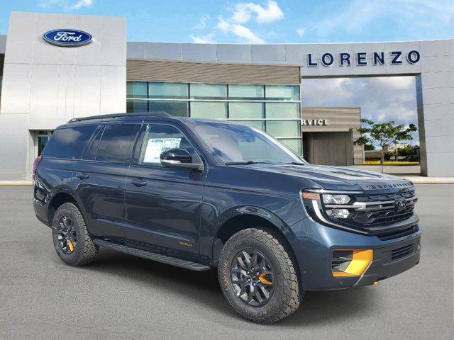 new 2025 Ford Expedition car, priced at $75,520