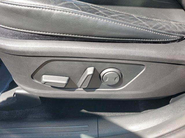 used 2021 Kia Sorento car, priced at $25,680