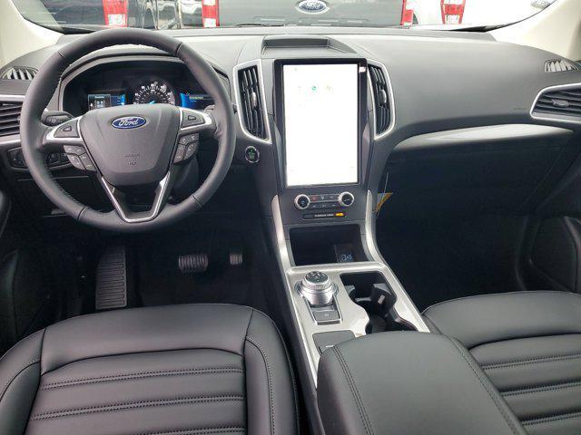 new 2024 Ford Edge car, priced at $30,325