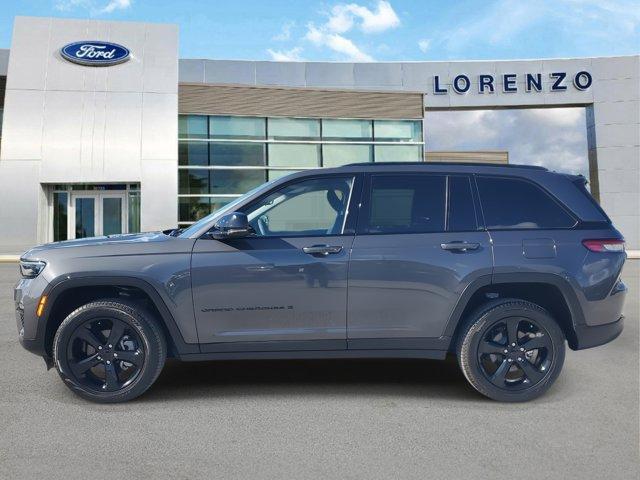 used 2023 Jeep Grand Cherokee car, priced at $33,490