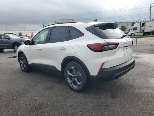 new 2025 Ford Escape car, priced at $30,470