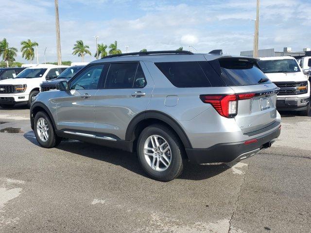 new 2025 Ford Explorer car, priced at $38,870