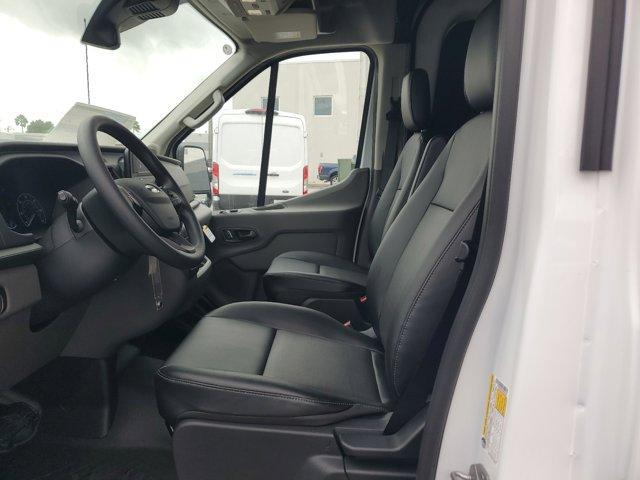 new 2024 Ford Transit-250 car