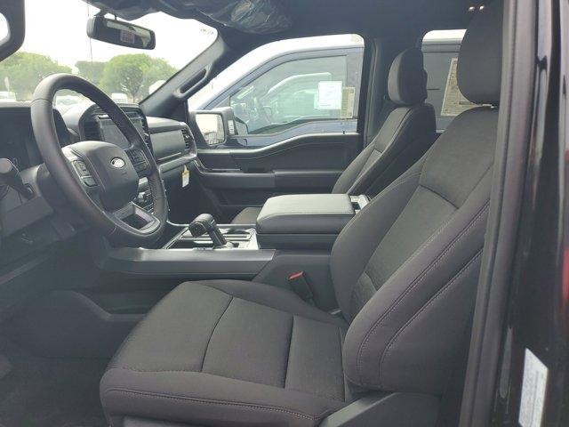new 2025 Ford F-150 car, priced at $52,745