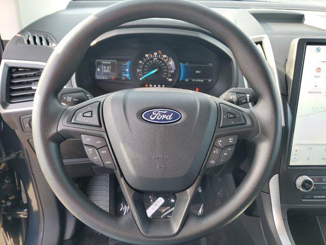 new 2024 Ford Edge car, priced at $30,915