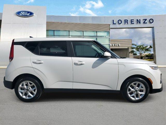 used 2022 Kia Soul car, priced at $15,480