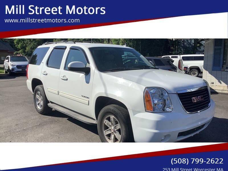 used 2014 GMC Yukon car, priced at $15,900