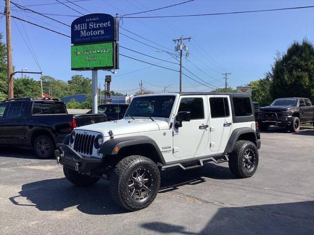 used 2017 Jeep Wrangler Unlimited car, priced at $19,900