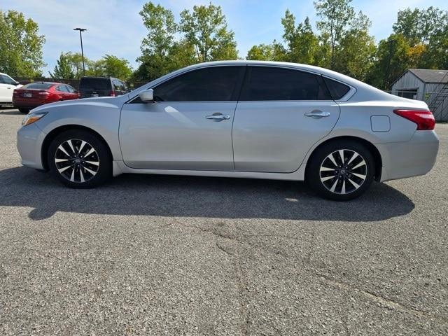 used 2016 Nissan Altima car, priced at $10,444