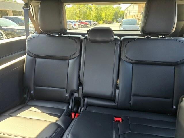 new 2025 Ford Expedition Max car, priced at $84,160