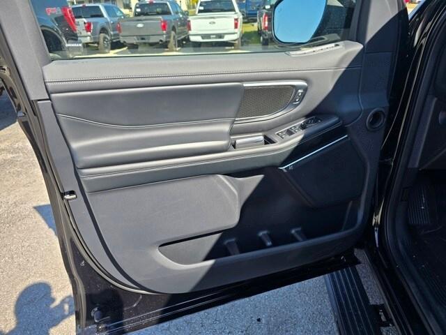 new 2025 Ford Expedition Max car, priced at $84,160