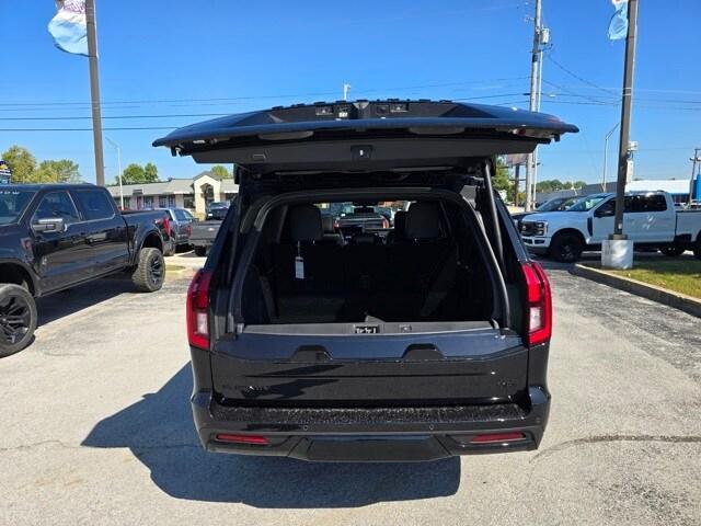 new 2025 Ford Expedition Max car, priced at $84,160