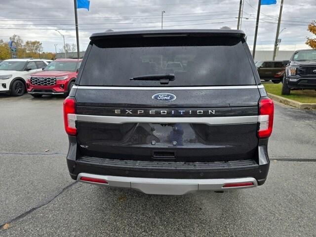 new 2024 Ford Expedition car, priced at $64,321