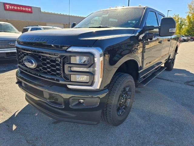 new 2024 Ford F-250 car, priced at $61,370