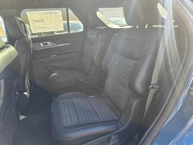 new 2025 Ford Explorer car, priced at $53,221