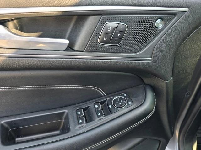 used 2022 Ford Edge car, priced at $24,405