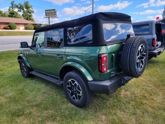 new 2024 Ford Bronco car, priced at $53,306