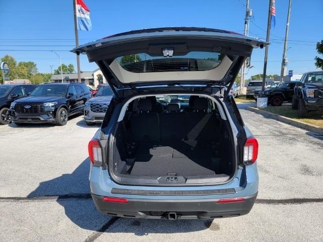 new 2025 Ford Explorer car, priced at $41,505