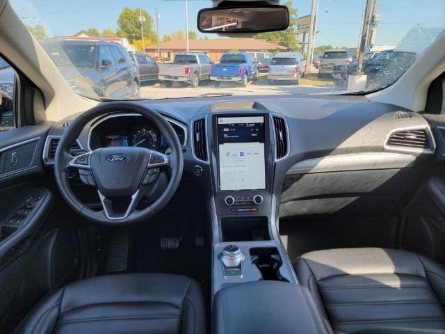 used 2021 Ford Edge car, priced at $29,129